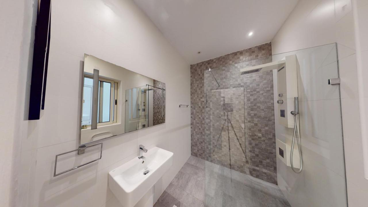 Spacious 3 Bedroom Maisonette Sliema Ngoại thất bức ảnh
